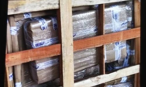Custom wooden crate prepared by our packers movers team for safe transport of fragile items
