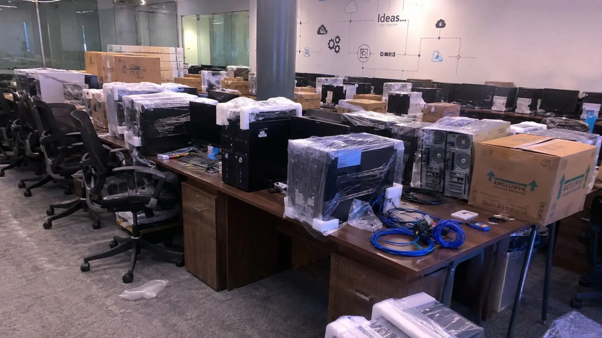 Professional corporate IT office relocation from Kolkata to Patna with securely packed server workstations, computer systems, networking equipment, and office hardware using antistatic protective materials.