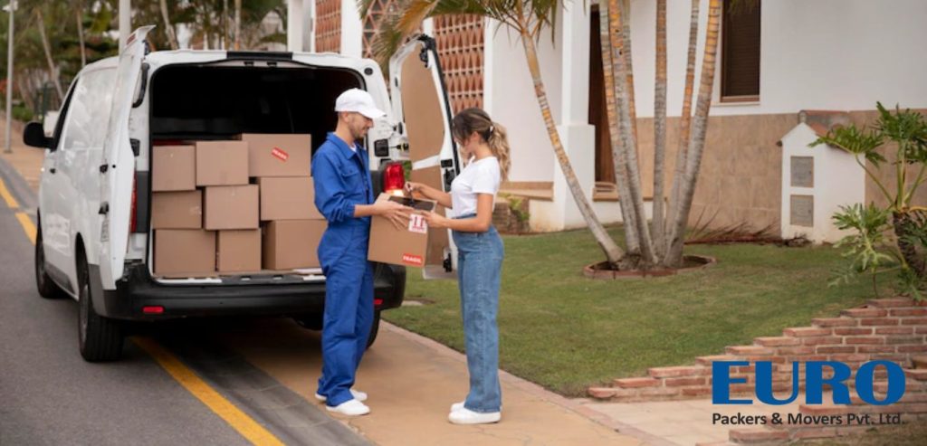 PACKING ESSENTIALS FOR A SAFE AND SECURED RELOCATION